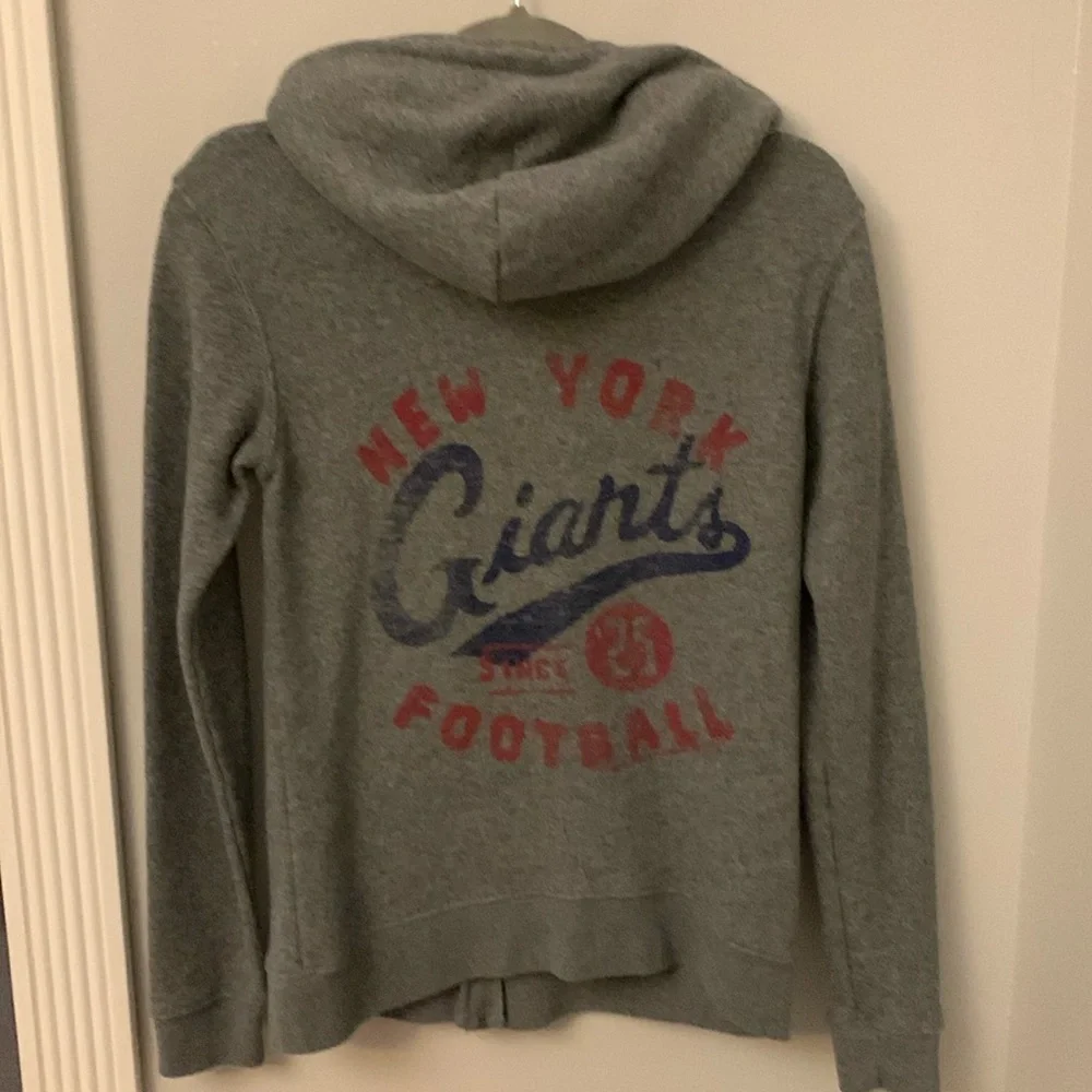 NY Giants NFL football team gray hoodie with zipper and pockets. Worn once/twice - Picture 2 of 5